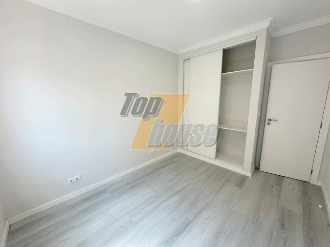Apartamento T2 para Venda em Corroios Foto 12