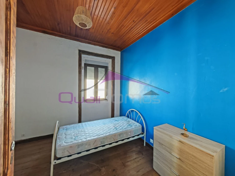 Moradia T4 para Venda em São João Baptista Foto 11