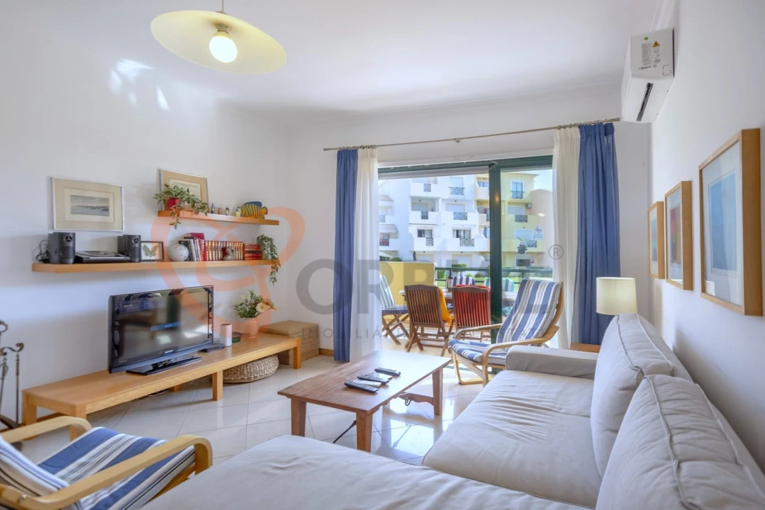 Apartamento T1 para Venda em Albufeira e Olhos de Água Foto 3