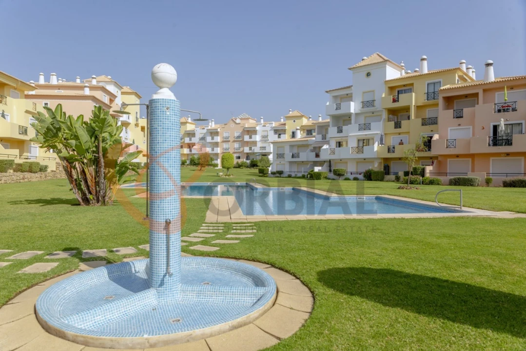 Apartamento T1 para Venda em Albufeira e Olhos de Água Foto 23