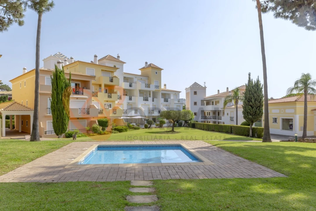 Apartamento T1 para Venda em Albufeira e Olhos de Água Foto 20