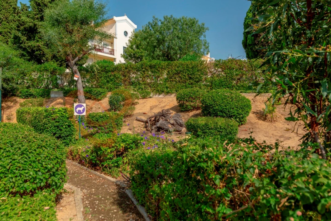 Apartamento T1 para Venda em Albufeira e Olhos de Água Foto 32