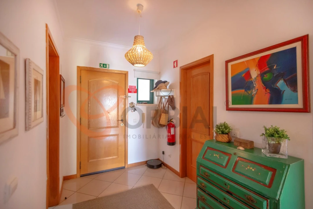 Apartamento T1 para Venda em Albufeira e Olhos de Água Foto 8