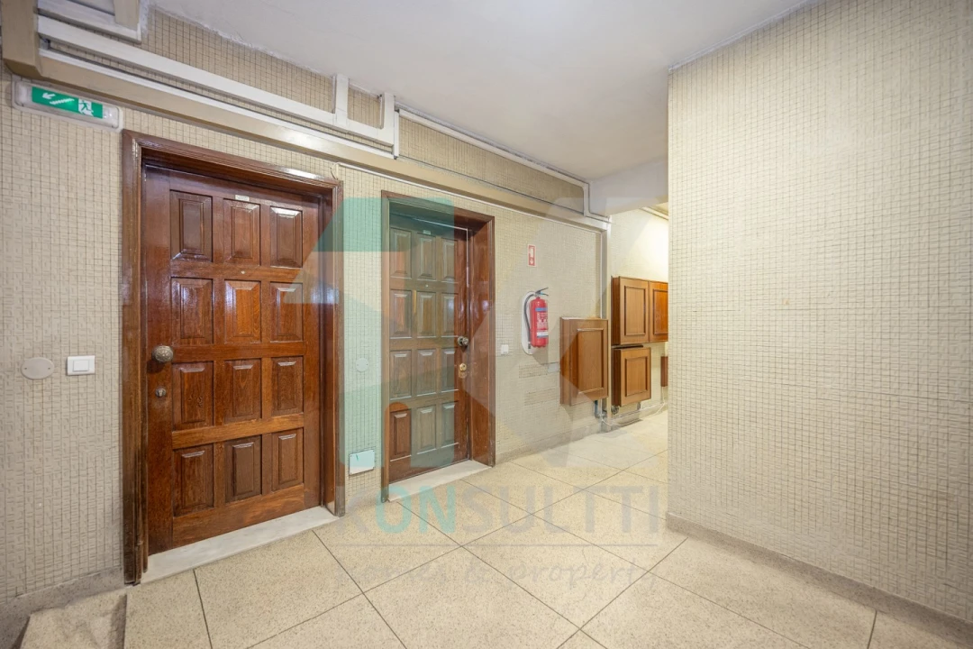 Apartamento T1 para Venda em Santa Marinha e São Pedro da Afurada Foto 6