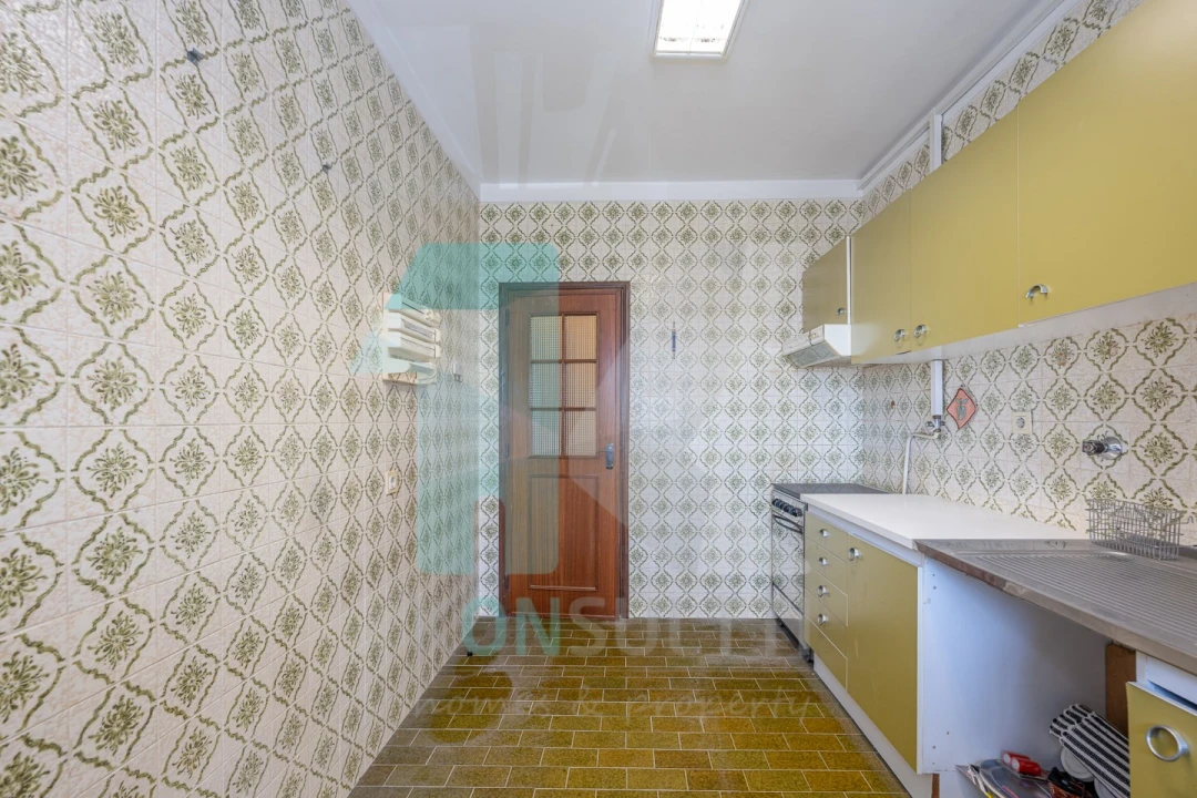 Apartamento T1 para Venda em Santa Marinha e São Pedro da Afurada Foto 17
