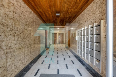 Apartamento T1 para Venda em Santa Marinha e São Pedro da Afurada