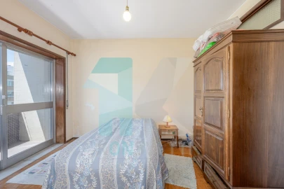 Apartamento T1 para Venda em Santa Marinha e São Pedro da Afurada