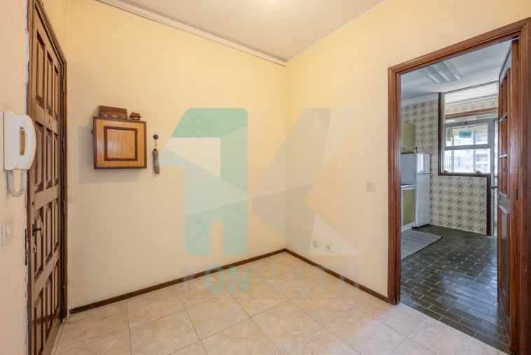 Apartamento T1 para Venda em Santa Marinha e São Pedro da Afurada Foto 8