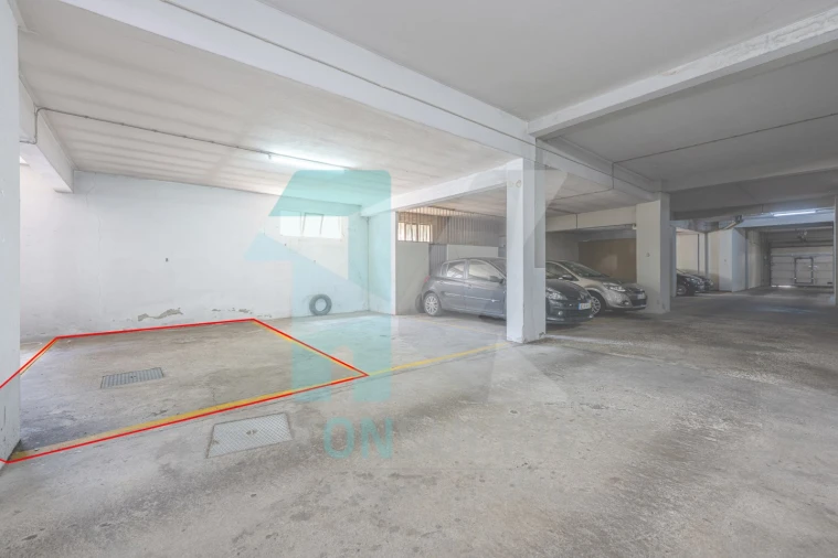Apartamento T1 para Venda em Santa Marinha e São Pedro da Afurada Foto 35