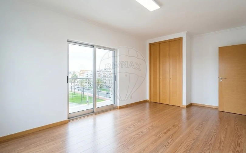 Apartamento T4 para Venda em Montijo e Afonsoeiro Foto 9