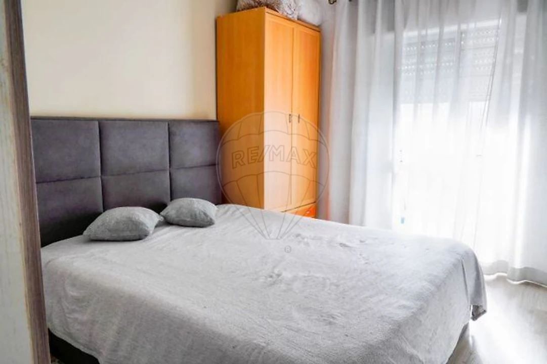 Apartamento T2 para Venda em Baixa da Banheira e Vale da Amoreira Foto 7