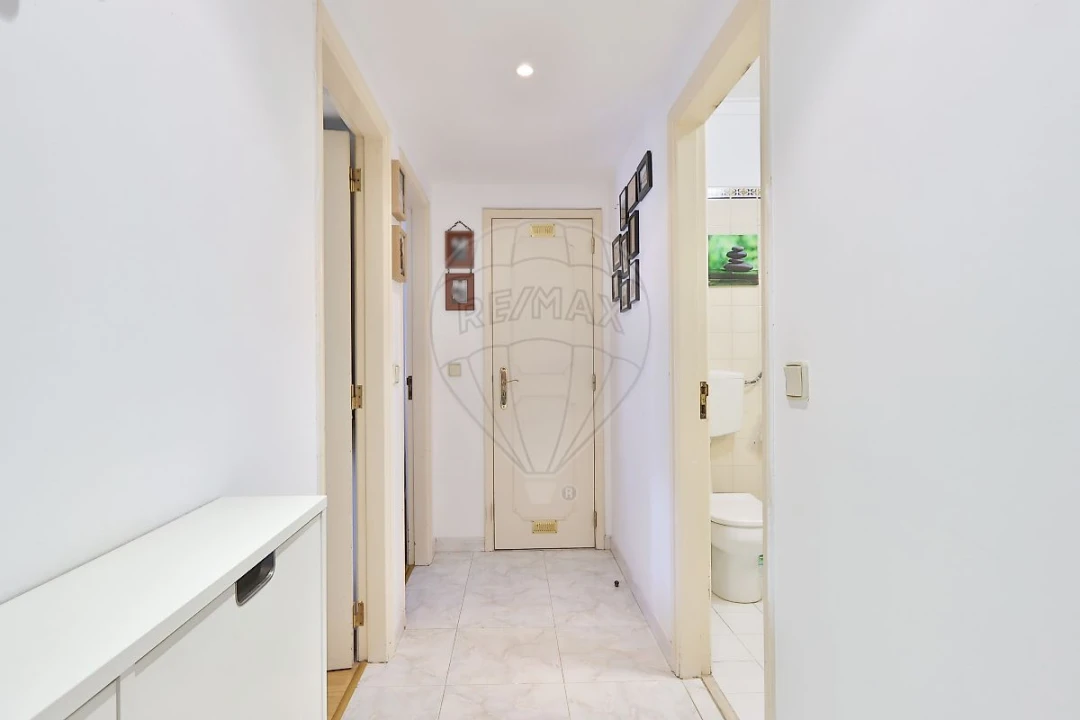 Apartamento T2 para Venda em Cacém e São Marcos Foto 8