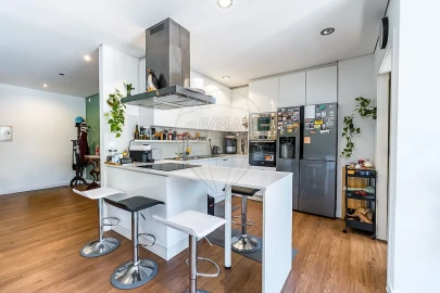 Apartamento T3 para Venda em Madalena
