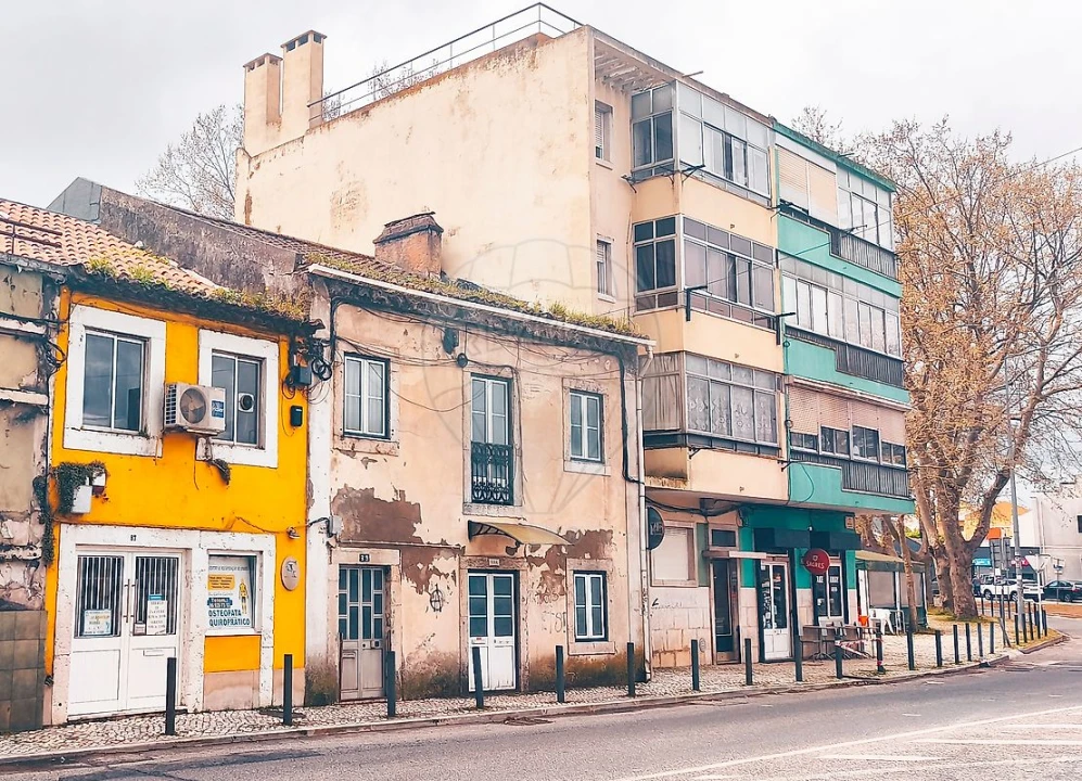 Prédio para Venda em Loures Foto 3