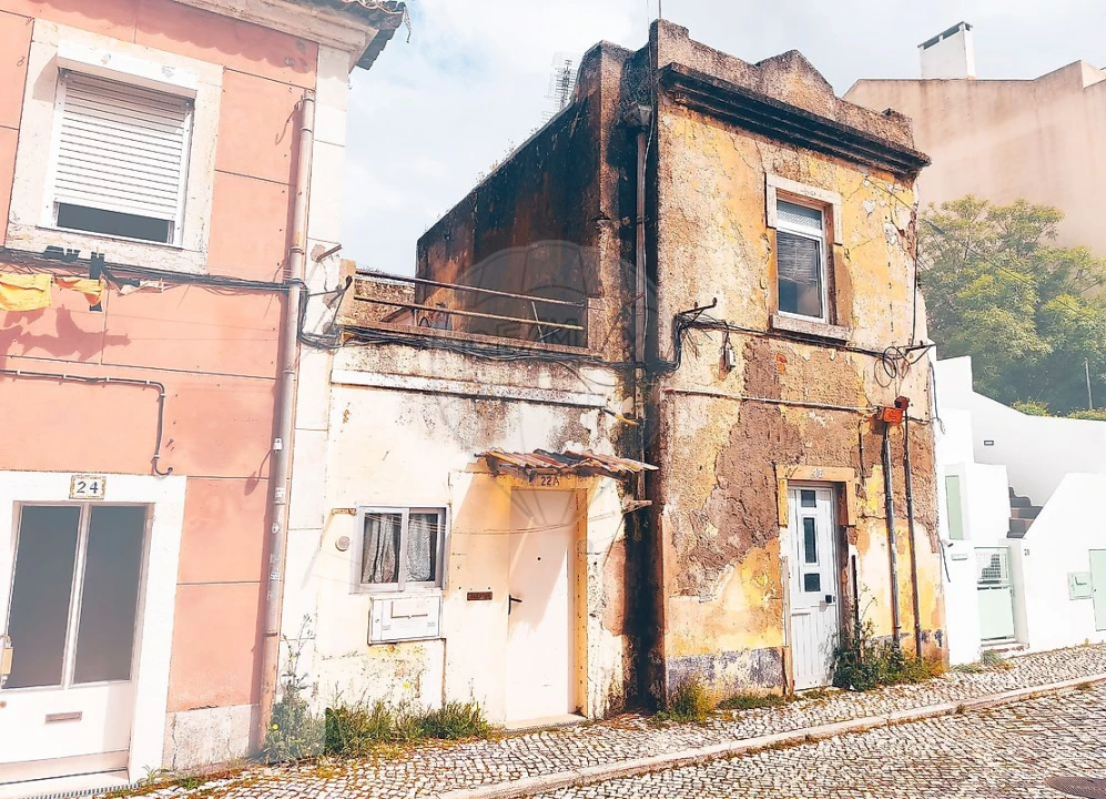Prédio para Venda em Loures Foto 4