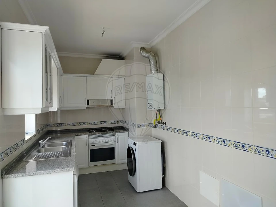 Apartamento T1 para Arrendamento em Aradas Foto 15