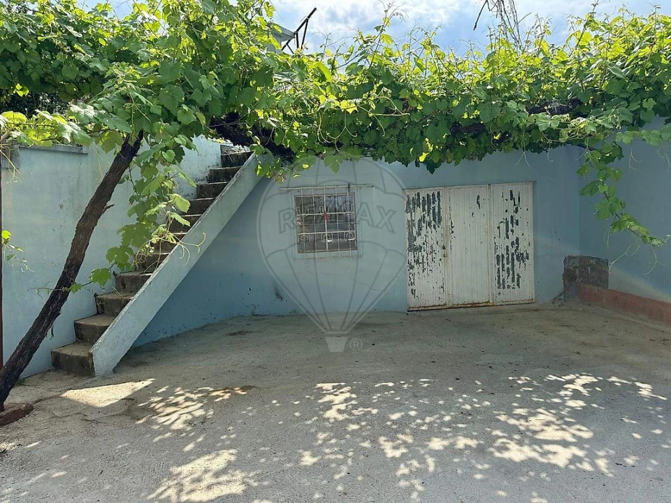 Moradia T6 para Venda em Roge Foto 1