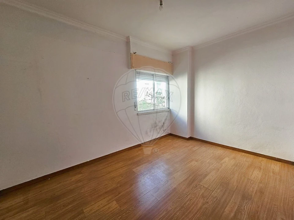 Apartamento T3 para Venda em Moita Foto 16