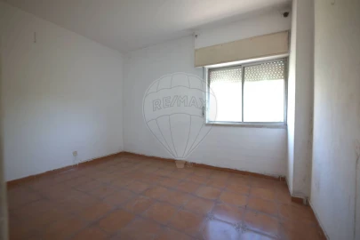 Apartamento T3 para Venda em Moita