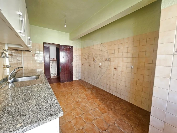 Apartamento T3 para Venda em Moita Foto 14