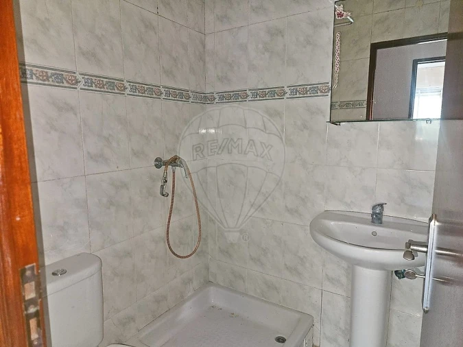 Apartamento T3 para Venda em Moita Foto 25