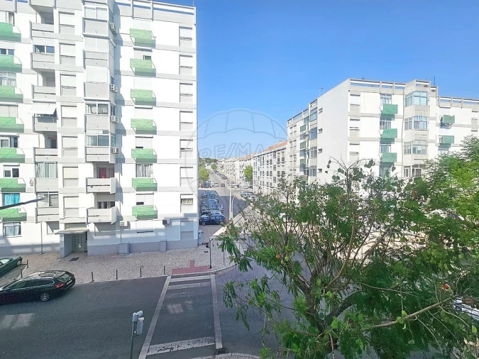 Apartamento T3 para Venda em Moita Foto 19