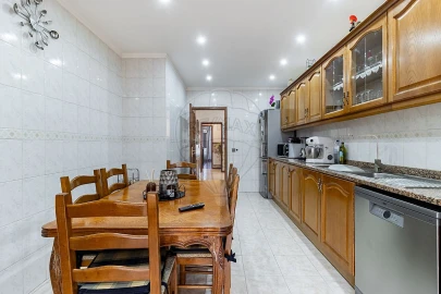 Apartamento T2 para Venda em Argoncilhe