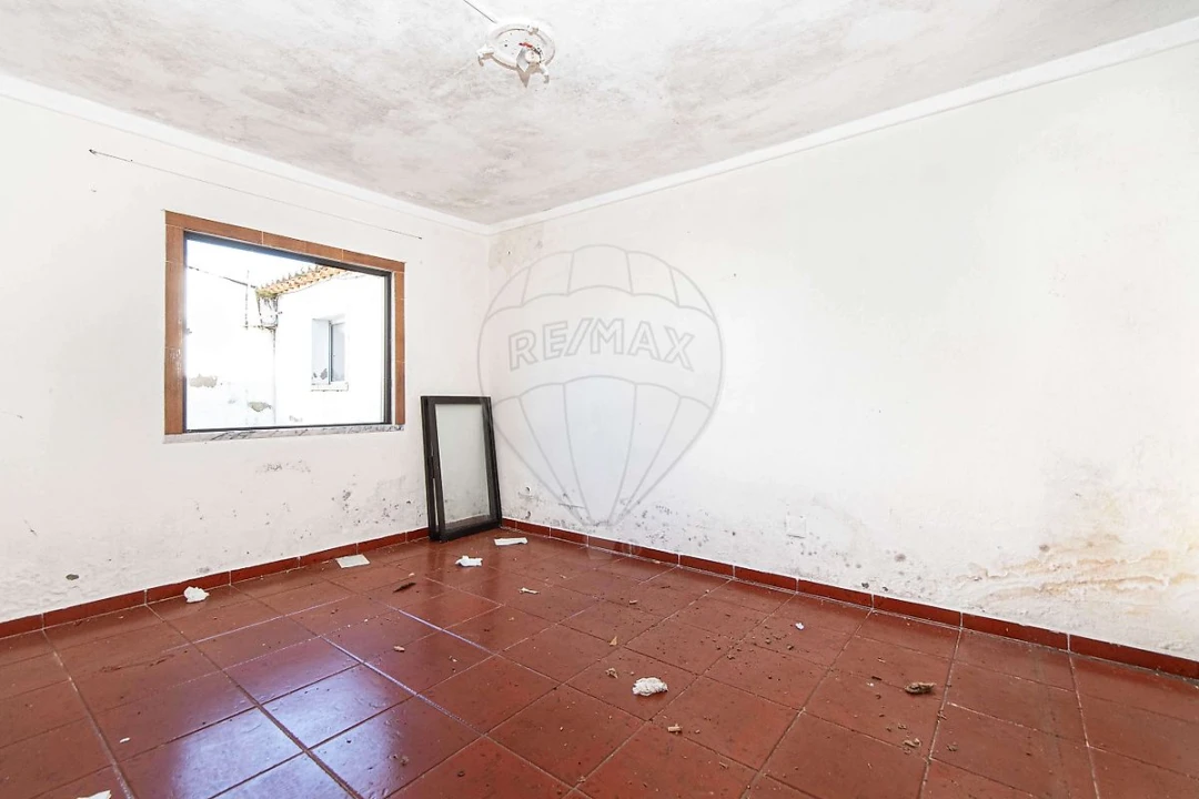 Moradia T11 para Venda em Aveiras de Cima Foto 1