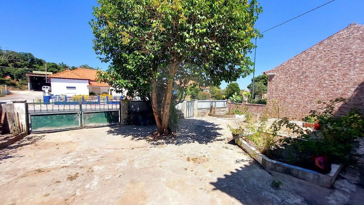 Moradia T2 para Venda em Rio Maior Foto 19