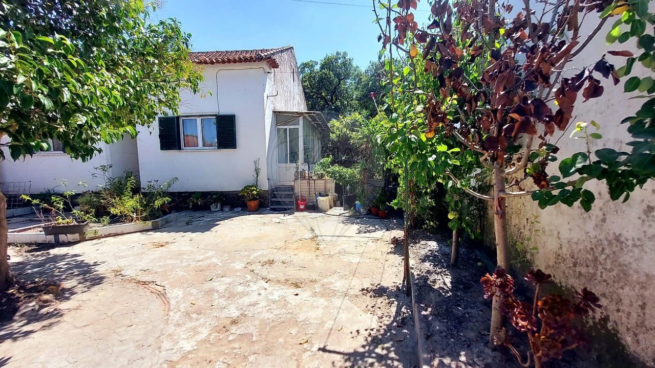 Moradia T2 para Venda em Rio Maior Foto 22