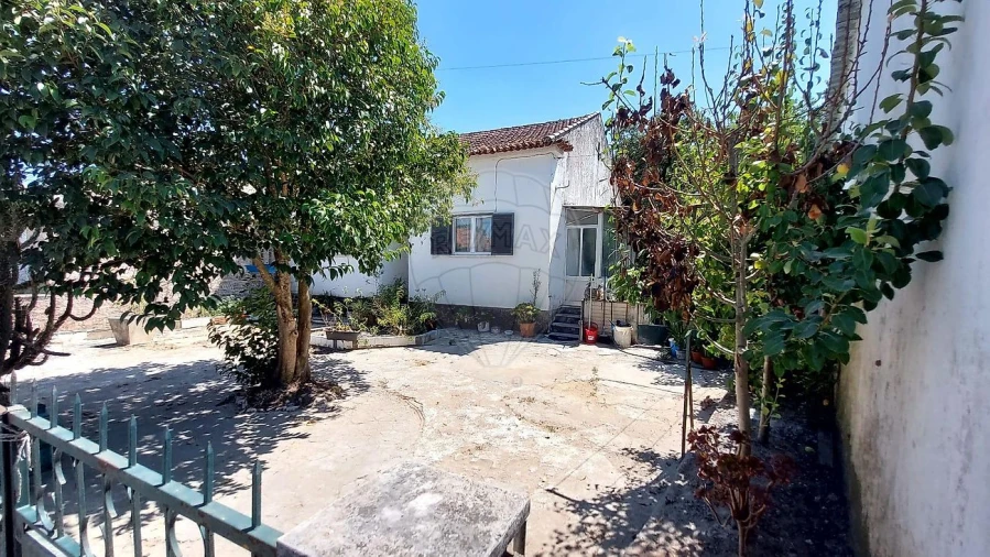 Moradia T2 para Venda em Rio Maior Foto 24