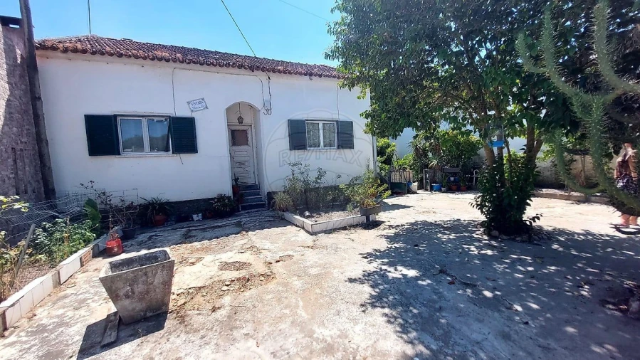 Moradia T2 para Venda em Rio Maior Foto 23