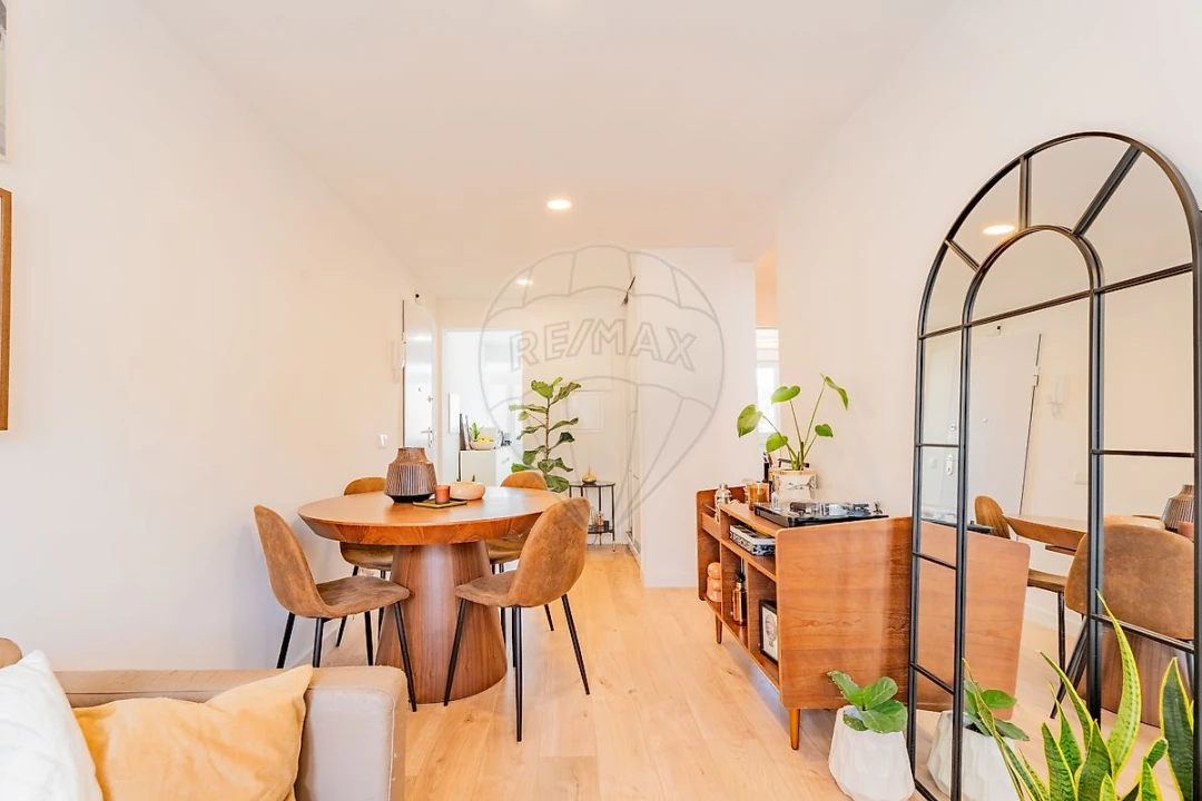 Apartamento T2 para Venda em Beato Foto 13