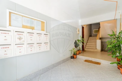 Apartamento T2 para Venda em Beato
