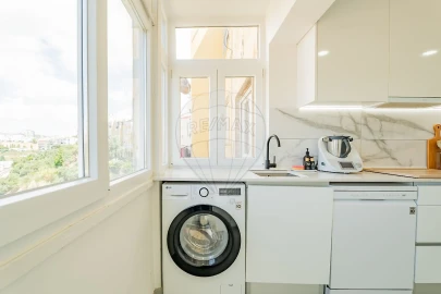 Apartamento T2 para Venda em Beato