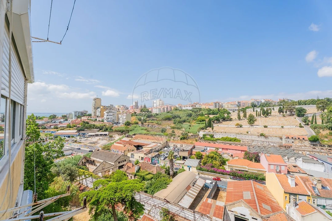 Apartamento T2 para Venda em Beato Foto 31