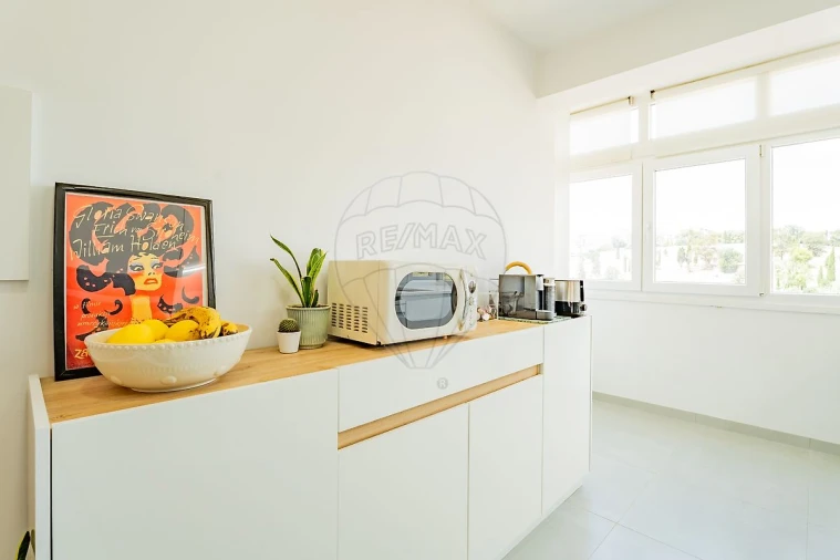 Apartamento T2 para Venda em Beato Foto 11