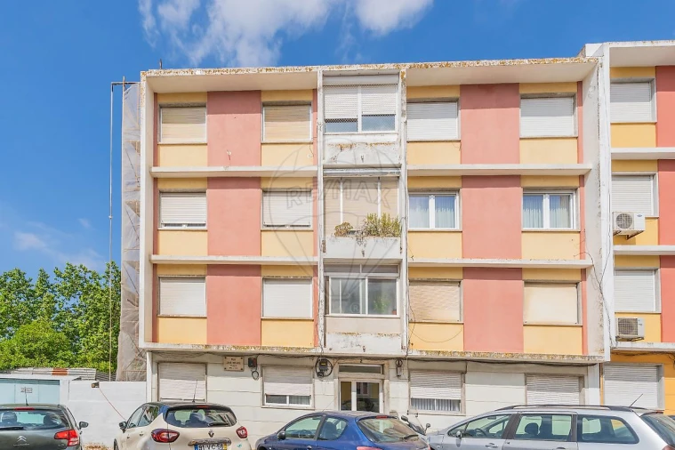Apartamento T2 para Venda em Beato Foto 30