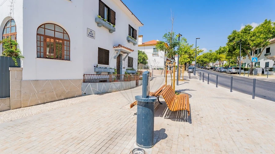 Apartamento T2 para Venda em Beato
