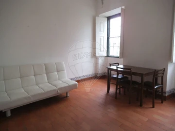 Apartamento T1 para Arrendamento em Sé Nova, Santa Cruz, Almedina e São Bartolomeu