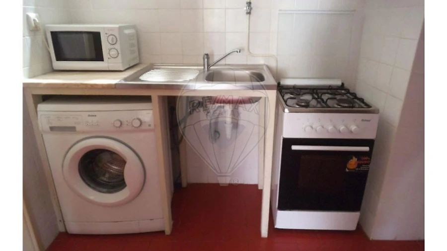 Apartamento T1 para Arrendamento em Sé Nova, Santa Cruz, Almedina e São Bartolomeu
