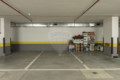 Apartamento T2 para Arrendamento em Algés, Linda-A-Velha e Cruz Quebrada-Dafundo