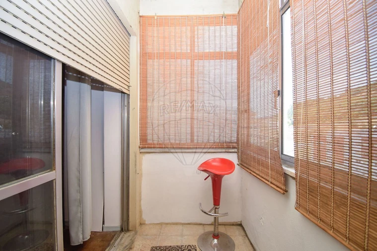 Apartamento T2 para Venda em Vila Franca de Xira Foto 5