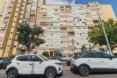Apartamento T5 para Venda em Encosta do Sol