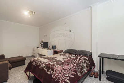 Apartamento T5 para Venda em Encosta do Sol