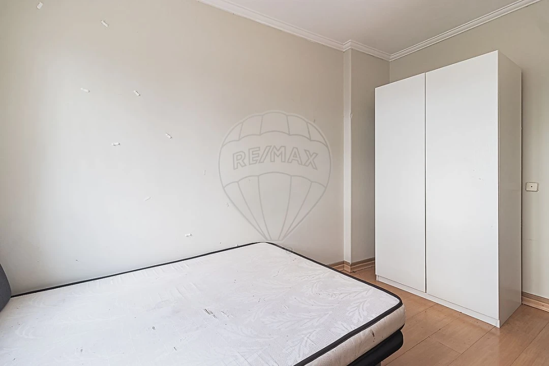 Apartamento T5 para Venda em Encosta do Sol Foto 17