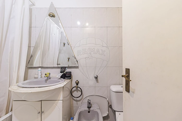 Apartamento T5 para Venda em Encosta do Sol Foto 33
