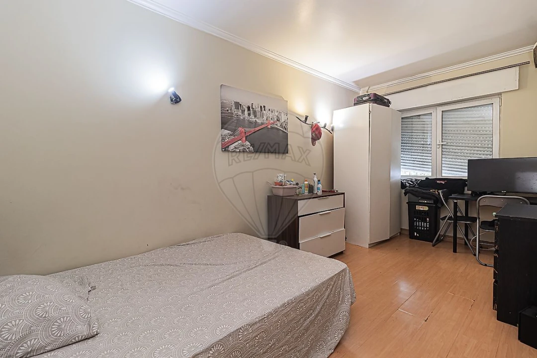 Apartamento T5 para Venda em Encosta do Sol Foto 23