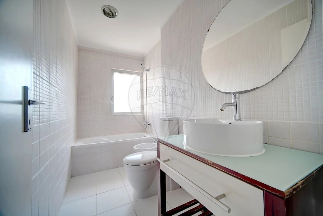 Apartamento T3 para Venda em Algueirão-Mem Martins Foto 22