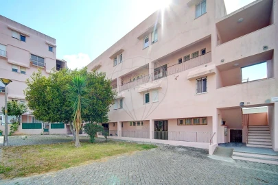 Apartamento T3 para Venda em Algueirão-Mem Martins